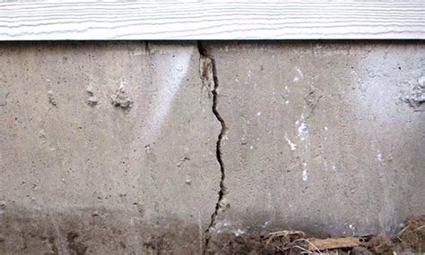 foundation cracked repair